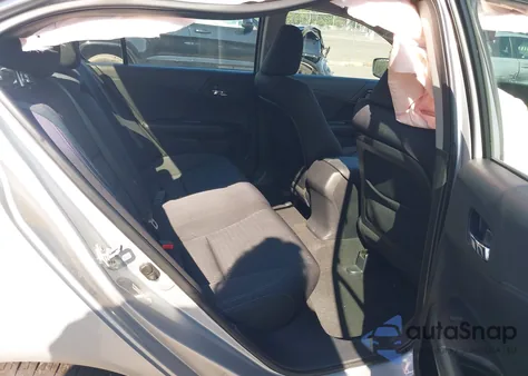 2013 Honda Accord Sport z USA, uszkodzony, nr VIN 1HGCR2F57DA061266